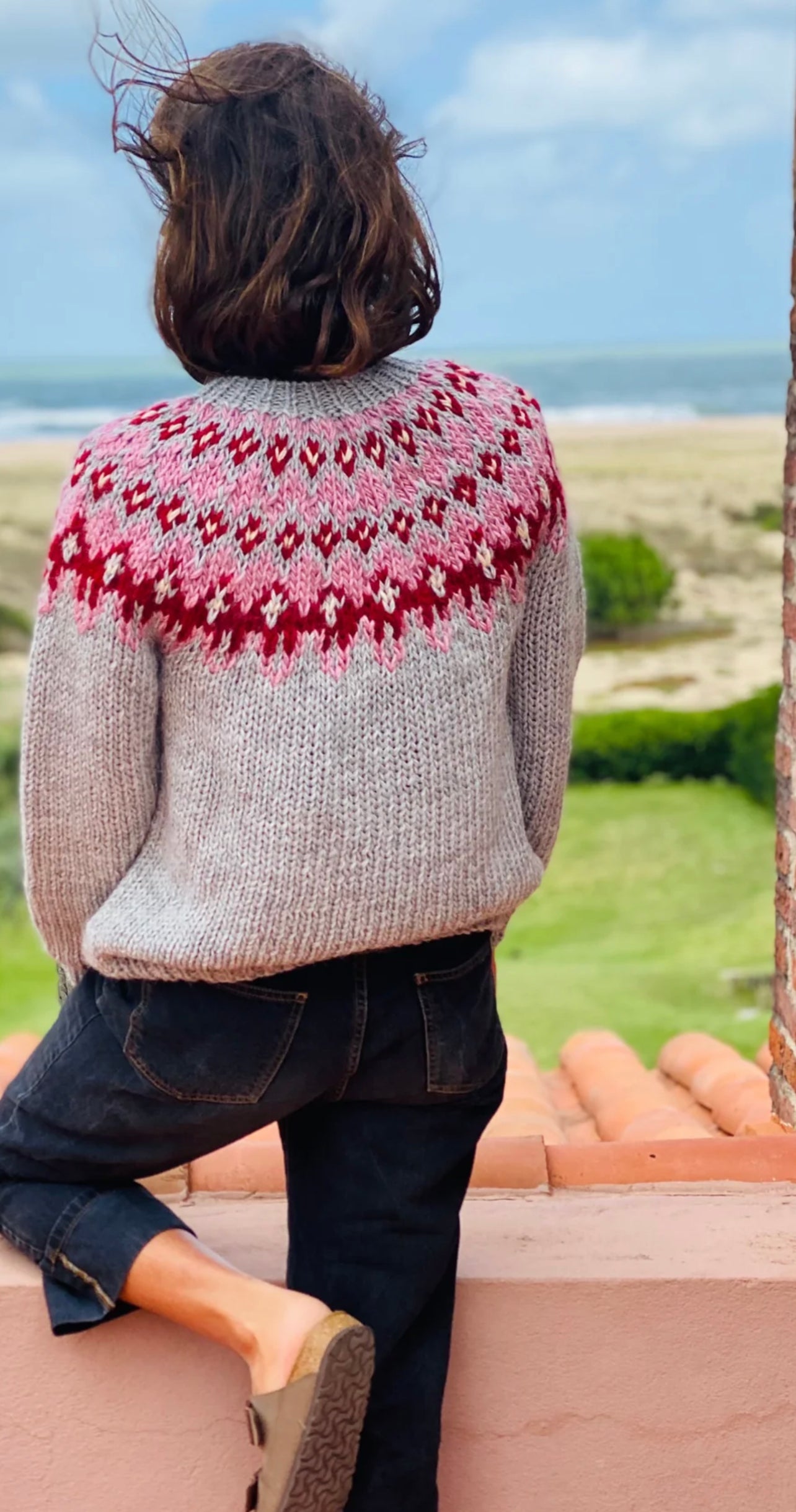 Sweater Bariloche gris rosa
